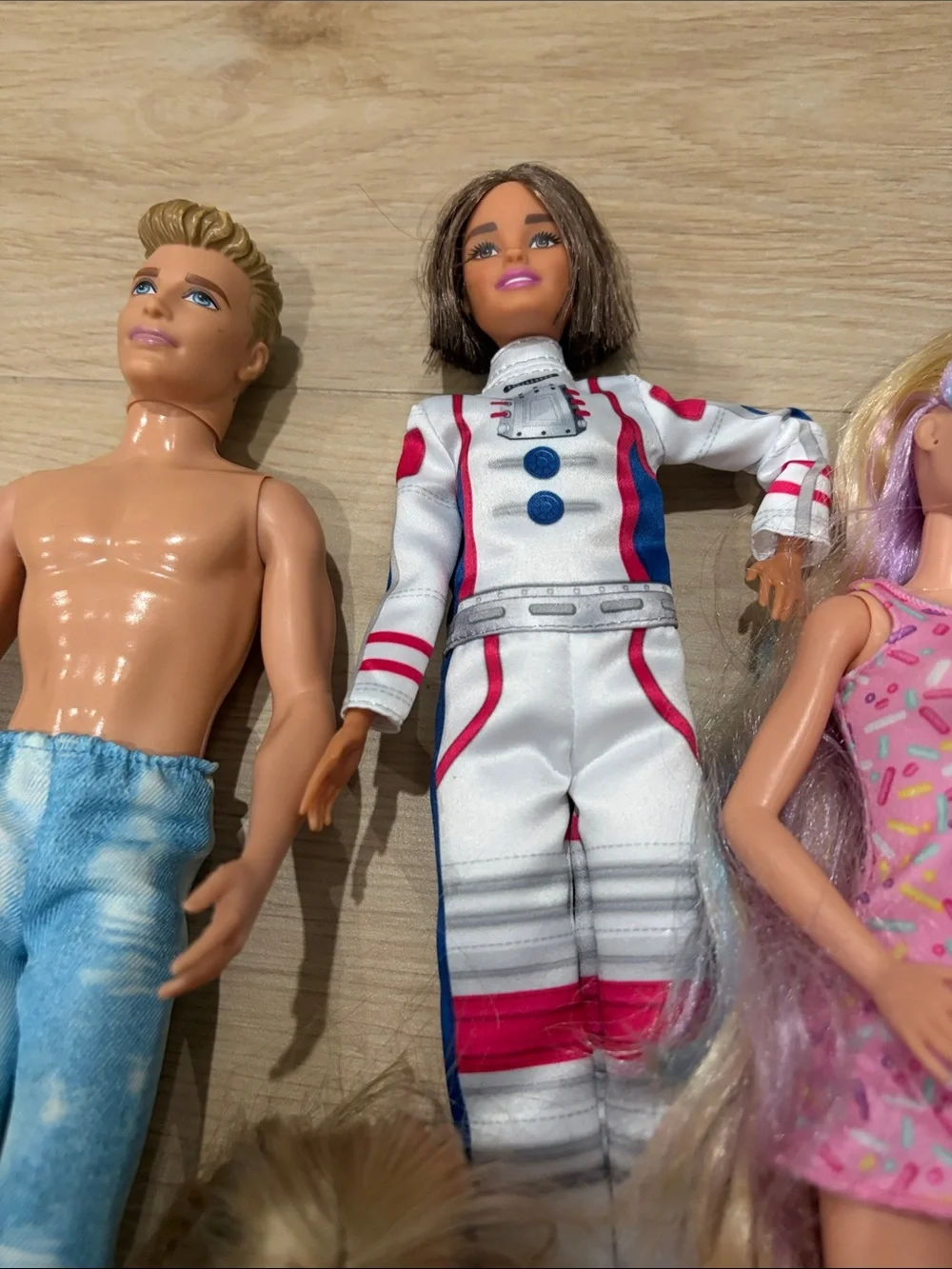 Mixed Fashion Dolls Set - Assorted Colors